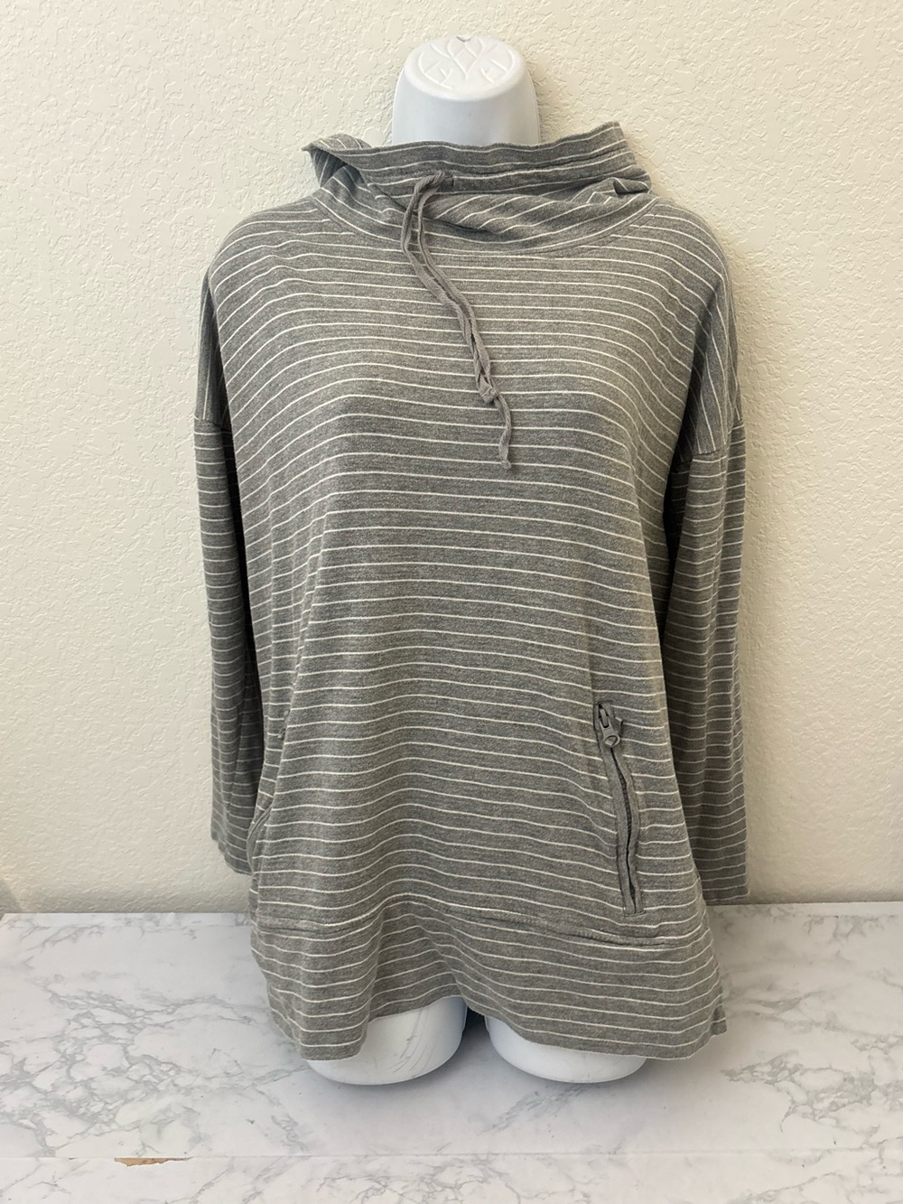 Cable and Gauge Womens Pullover Sz L Comfy Long Sleeve Mock Neck Thin Knit Top